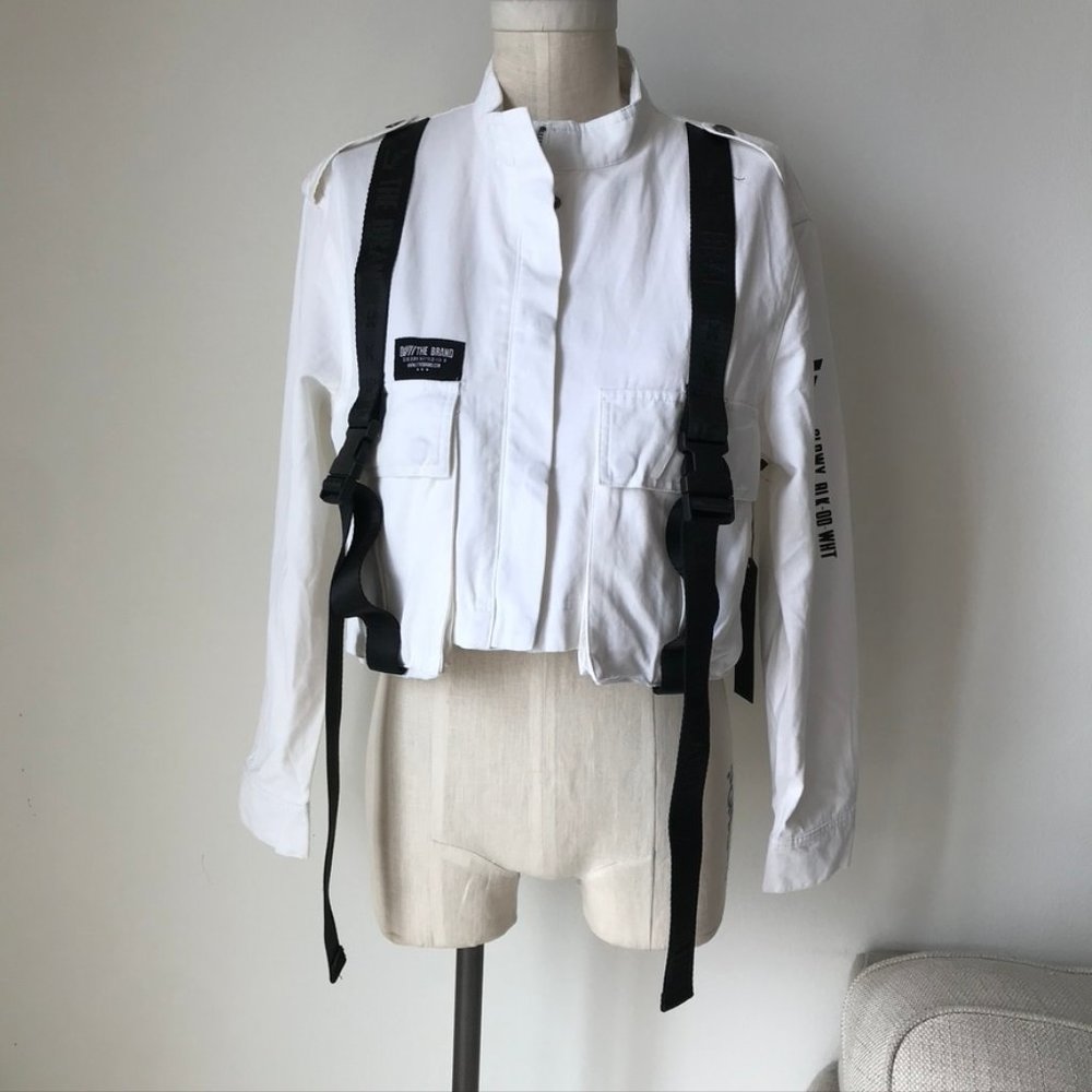 [LF] The Brand White Belted Logo Jacket
